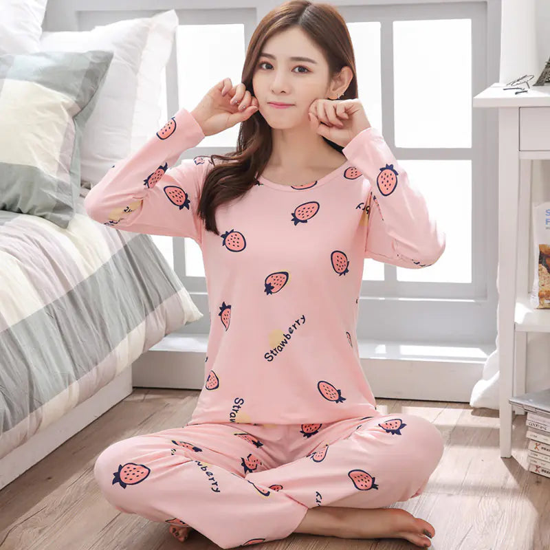 Women's Long-Sleeved Pajama Set in Cute Design - Fashivra
